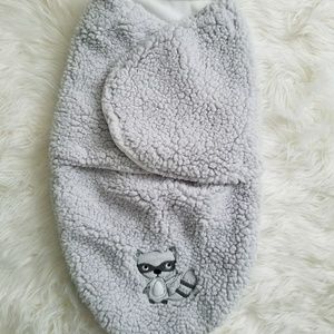 cozy velcro swaddle